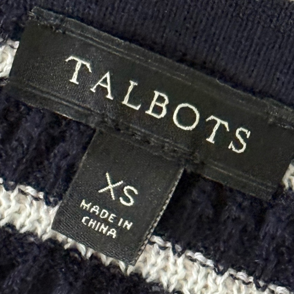 Talbots Poncho - Picture 2 of 3